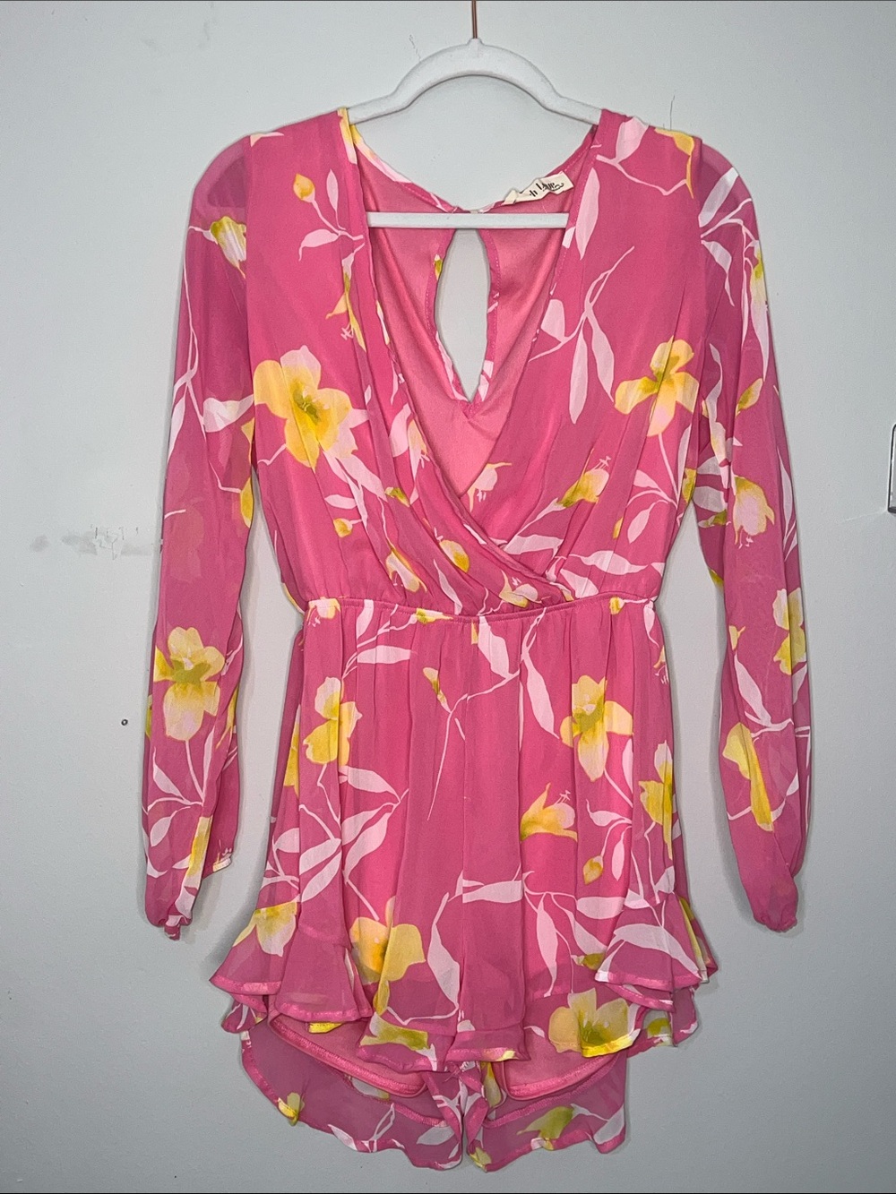 Peach Love California Pink YellowFloral V-Neck Long Sleeve Romper